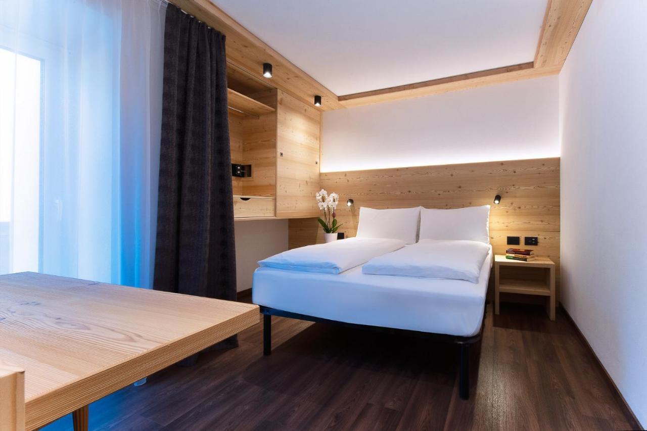 Hotel B&B Marilena 阿拉巴 外观 照片