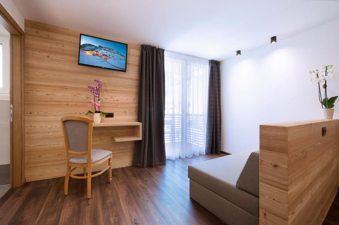 Hotel B&B Marilena 阿拉巴 外观 照片