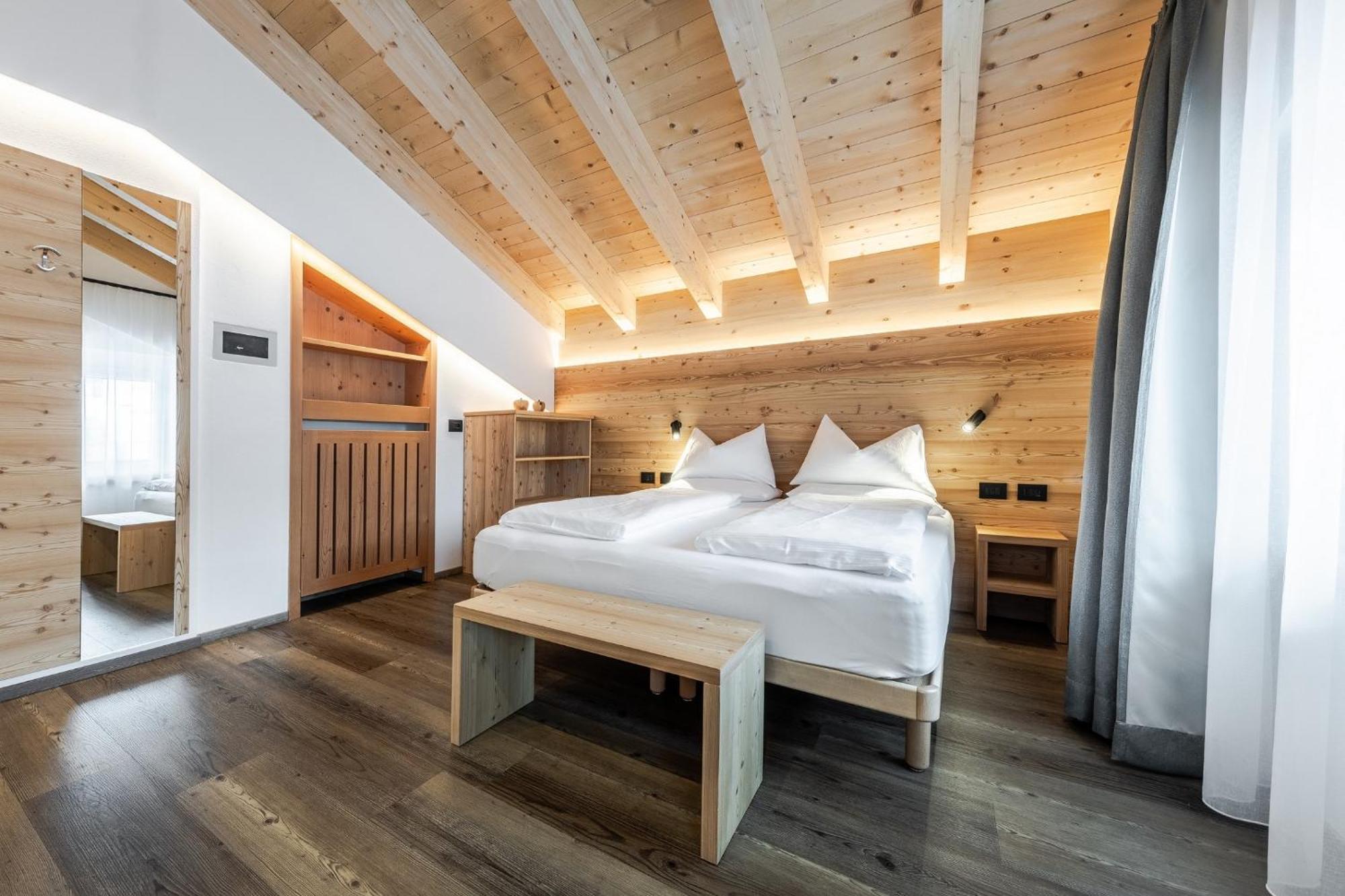 Hotel B&B Marilena 阿拉巴 外观 照片